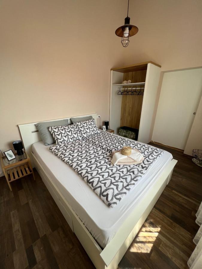 Apartman Maroon Lovran Exterior photo